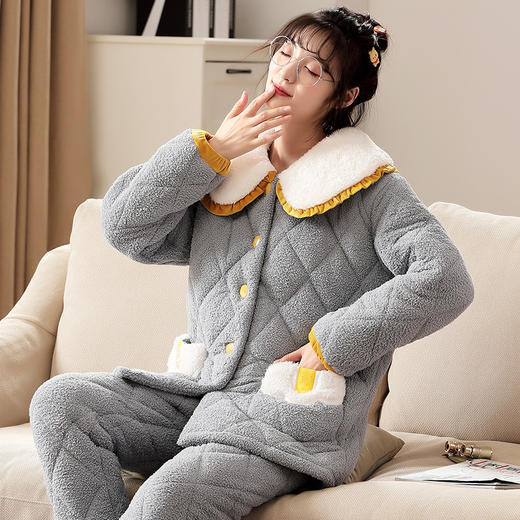 【清仓69元/套】冬季三层夹棉加厚保暖可爱家居服 商品图2