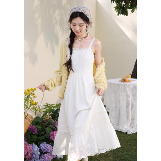 鹿向南「山茶漫记」米白色方领吊带连衣裙女春高腰显瘦巨好看长裙 商品图1