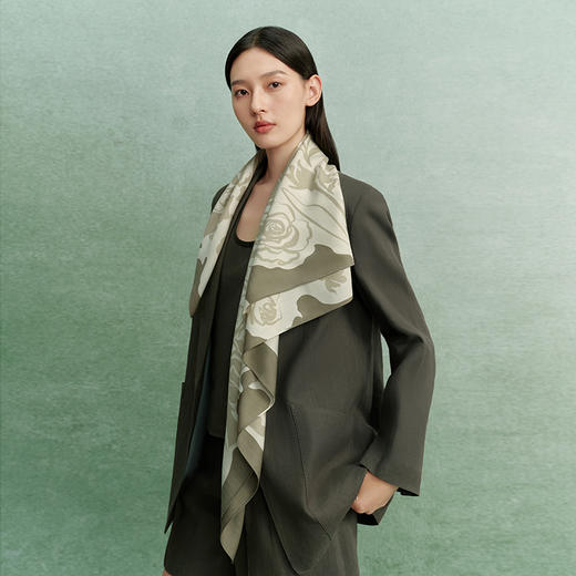 万事利双面印花丝羊毛围巾-玫瑰物语 商品图1