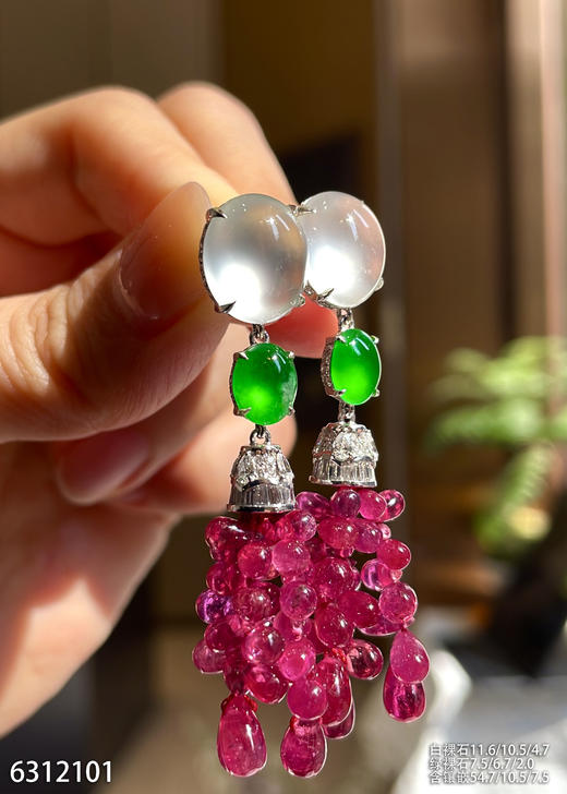 6312101，蛋面耳坠。具体价格微信咨询 商品图2