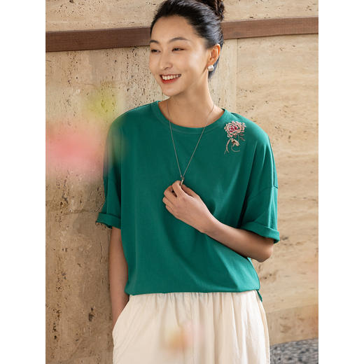 牧衣游原创20支手工刺绣棉质T恤宽松圆领纯色简约百搭短袖 迎春乐 商品图1