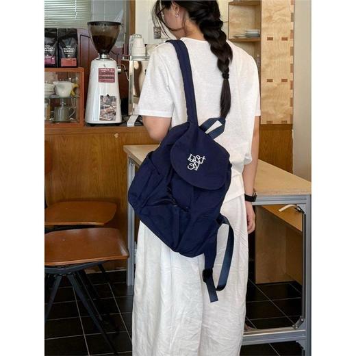 韩系百搭双肩包休闲字母绣花登山小背包电脑包学生通勤大容量书包 商品图0