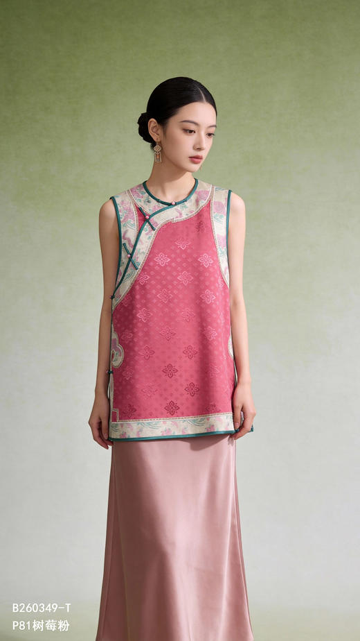 B260349-T马甲 商品图3