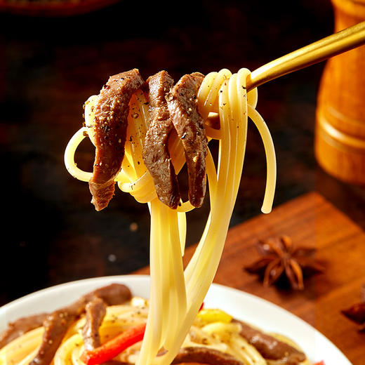 【粉丝专属❗️黑椒牛柳150g/袋】精选谷饲牛肉，免切免洗省时省力，嫩滑细腻口感佳，肉质细嫩多汁，免腌制黑胡椒牛肉半成品免洗免切，中国团圆菜请贵客送贵人预制菜加热即食L-d 商品图4