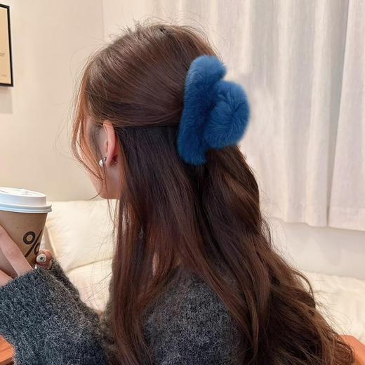 真獭兔毛/水貂毛球/水钻蝴蝶结鲨鱼夹  A-5800 商品图5