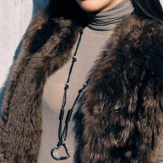 【N24036-s】alodia.co 暗涌镂空爱心吊坠蜡绳编织毛衣链项链 高级感小众长期主义百搭RJ136 商品图2