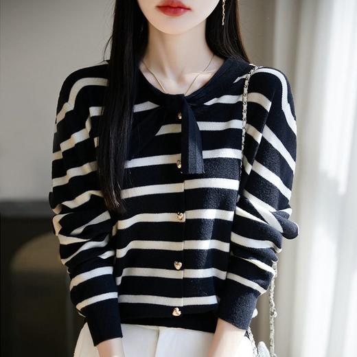 「自」全新升级【铂金会员174/天猫229/差价55】(14351)洛诗琳气质V领蝴蝶结开衫2026春季新款设计感显瘦针织上衣 商品图2