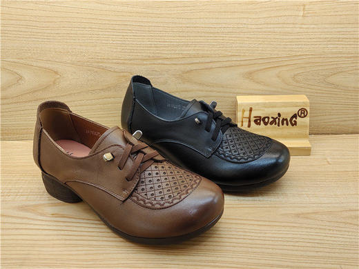 2024年豪行春季新款正品真皮复古休闲舒适中跟系带女单鞋24192675 商品图2