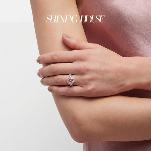ShiningHouse[培育] 粉钻系列  18k金钻石戒指 粉钻垫形4克拉钻人工真钻人造钻石K金戒指时尚钻石女戒悦己送礼臻选【此商品不支持7天无理由退货退款】预计3日发货 商品图3