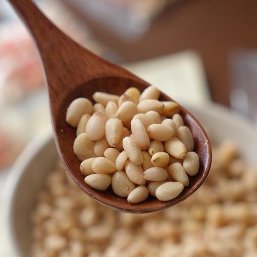 【坚果精选】有机雪松子仁 长白山产区自然成熟雪松子 低温烘烤非油炸 有机认证 无壳免剥 果仁饱满 颗粒均匀饱满 自然松香 酥脆回甘 商品图2