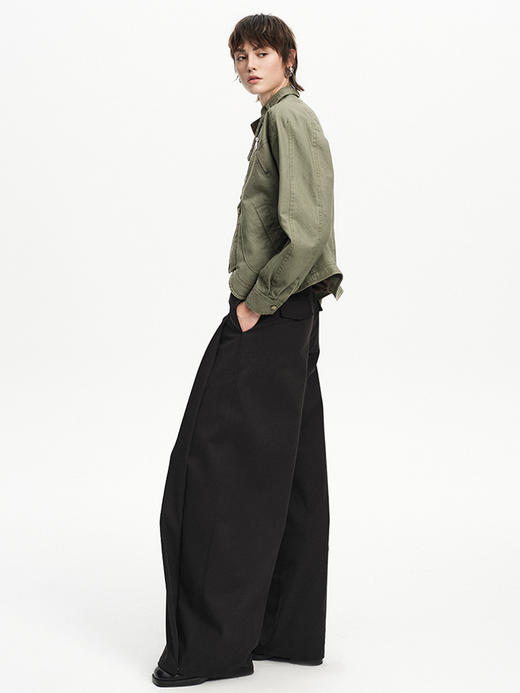 TR她热 街头辣妹 橄榄绿做旧水洗斜纹棉复古收腰机车廓形工装夹克 商品图2