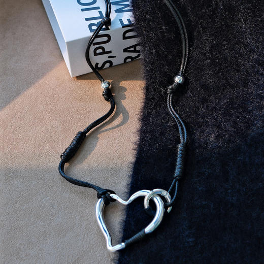 【N24036-s】alodia.co 暗涌镂空爱心吊坠蜡绳编织毛衣链项链 高级感小众长期主义百搭RJ136 商品图8