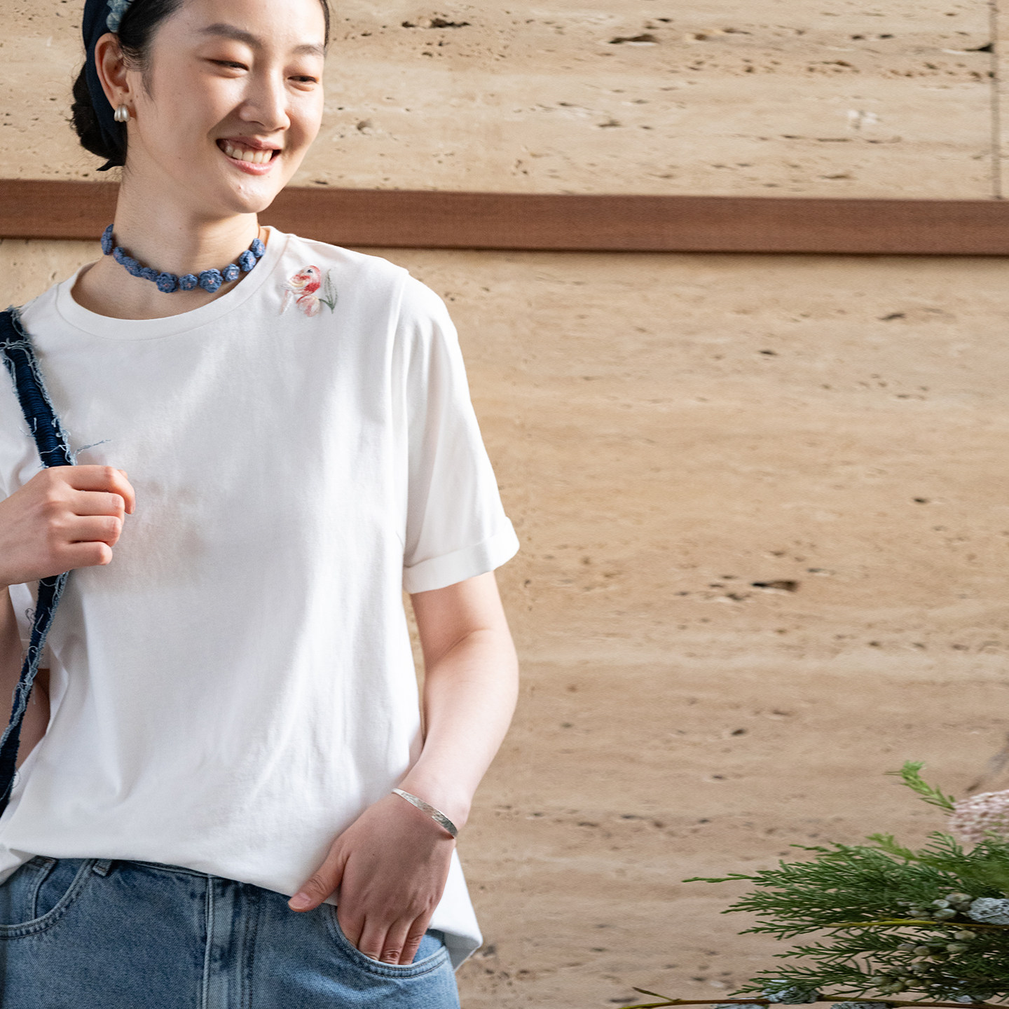 牧衣游原创手工刺绣纯棉T恤新款简约圆领百搭休闲短袖套头衫 乐渝