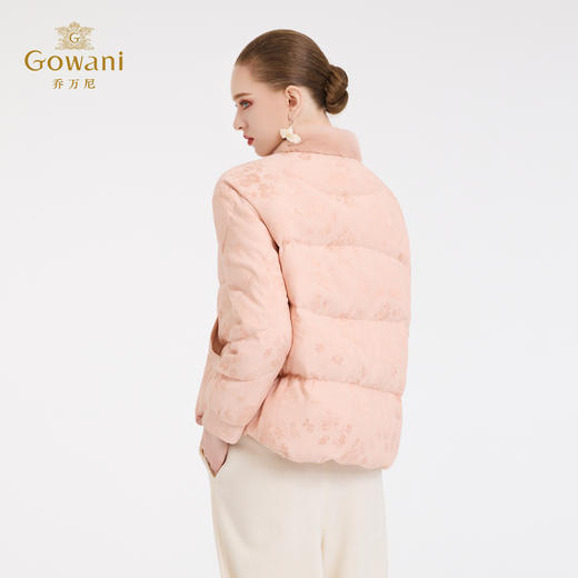 【鹅绒】乔万尼新品中式提花小毛领宽松短款鹅绒羽绒服ED4T857102 商品图4