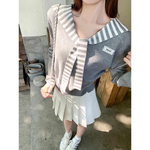 <曾小咸推荐>2.26现货秒杀 ！微信超特价！学院风披肩假两件针织衫 日常219.99 立减130 秒杀89.99！！ 商品图3