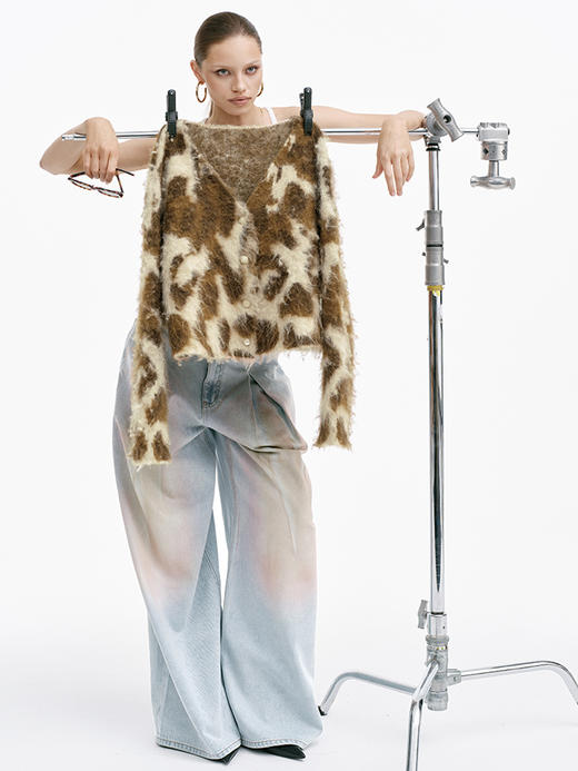 TR她热 焦糖奶咖 棕黄色豹纹羊驼拉毛针织复古保暖宽松开衫外搭 商品图0