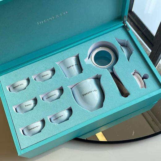 出口外贸原单！超级推荐！自用款！Tiffany茶具套装来咯！分别刻有Tiffany标志性Logo ，非常有收藏价值的一套茶具！过年送人自用都可 商品图3