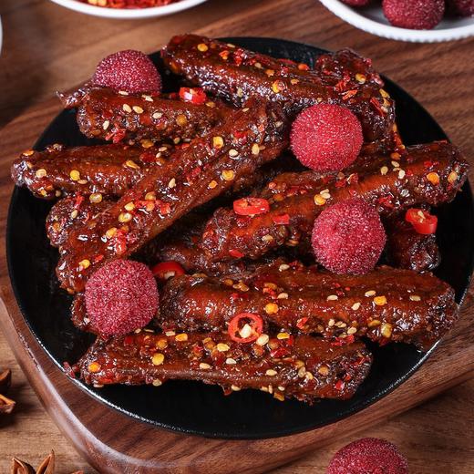 【粉丝专属❗️杨梅藤椒柠檬鸭翅】甄选品质原料制作，扑鼻香辣爽口，肉质紧实有嚼劲，办公室休闲小吃零食鸭肉类零食L-d 商品图4