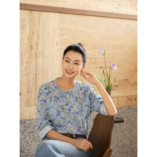 牧衣游原创 80支纯棉印花衬衫新款蓝色百搭宽松碎花文艺小衫 禾辛 商品图2