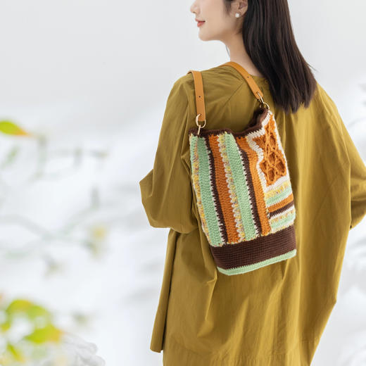 苏苏姐家印象梵光拼花包手工DIY钩针编织手拎单肩包毛线团材料包 商品图3