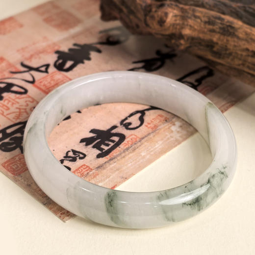 【情人节送女友】BAOFANDI宝梵迪2026爆款天山翠显白百搭新中式手镯BF 商品图4