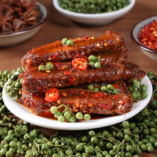 【粉丝专属❗️杨梅藤椒柠檬鸭翅】甄选品质原料制作，扑鼻香辣爽口，肉质紧实有嚼劲，办公室休闲小吃零食鸭肉类零食L-d 商品图3