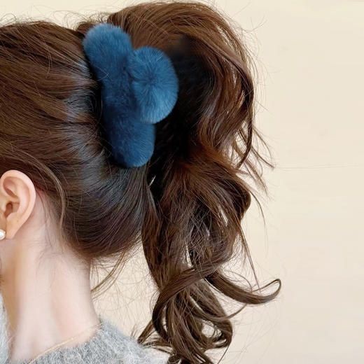 真獭兔毛/水貂毛球/水钻蝴蝶结鲨鱼夹  A-5800 商品图4