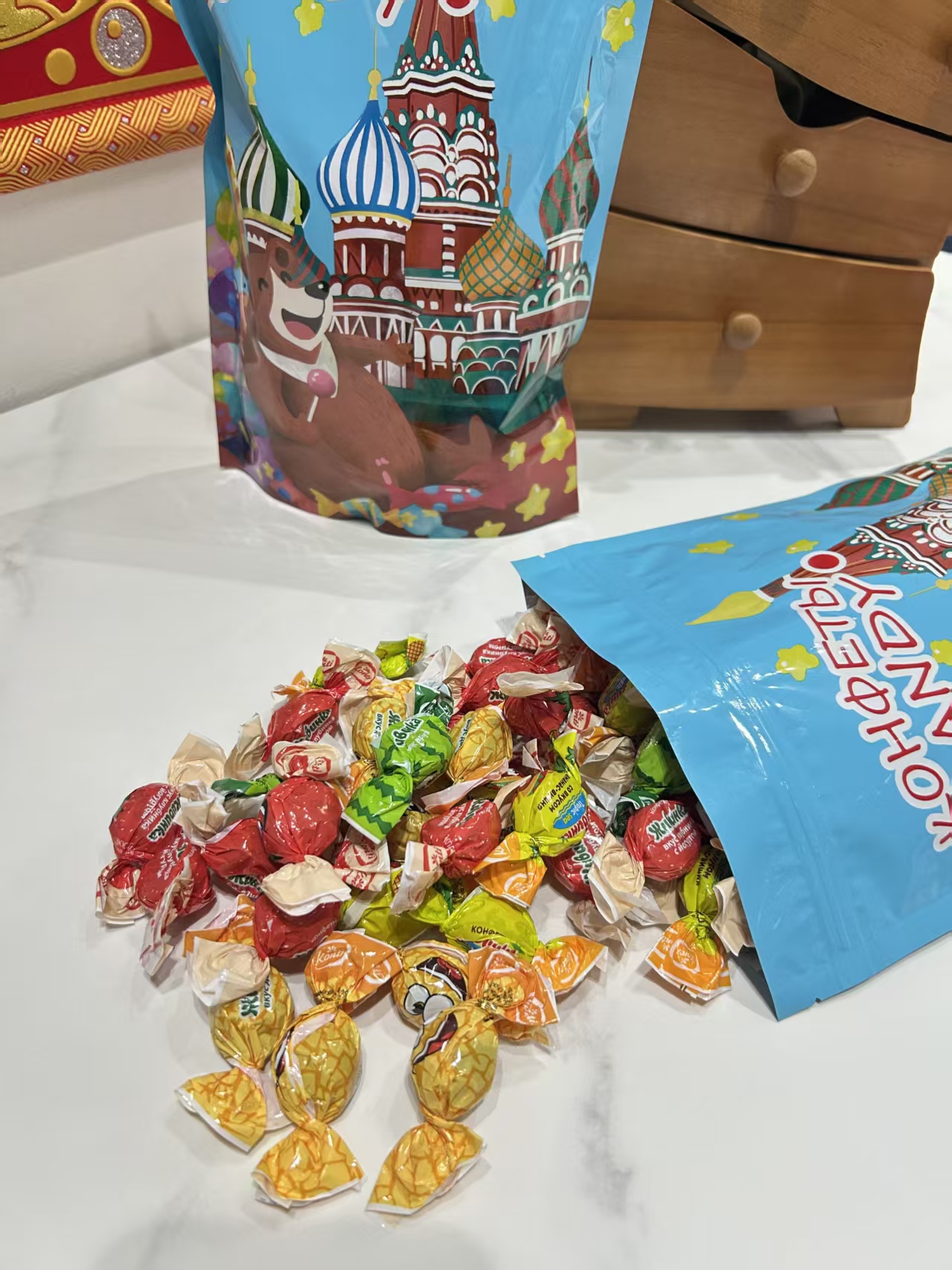 俄罗斯混合爆汁软糖多种口味500g每袋包邮