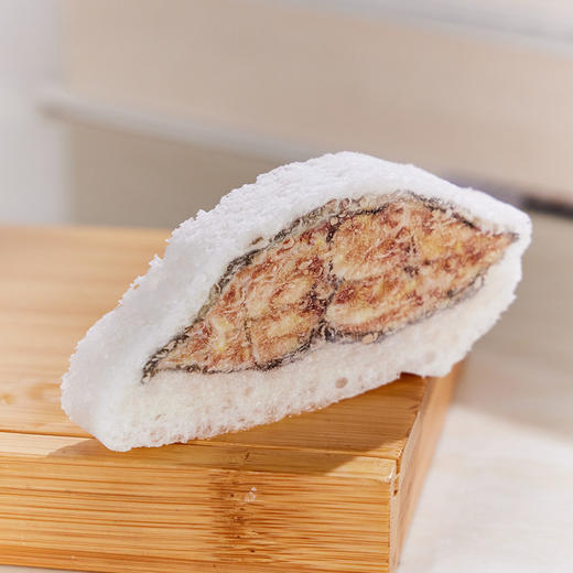 小林漫画新作｜《汕食：好好吃的汕头》随书赠「年年有鱼」罐头铁盒+6枚海鲜洗碗擦  数量有限 先到先得 商品图11