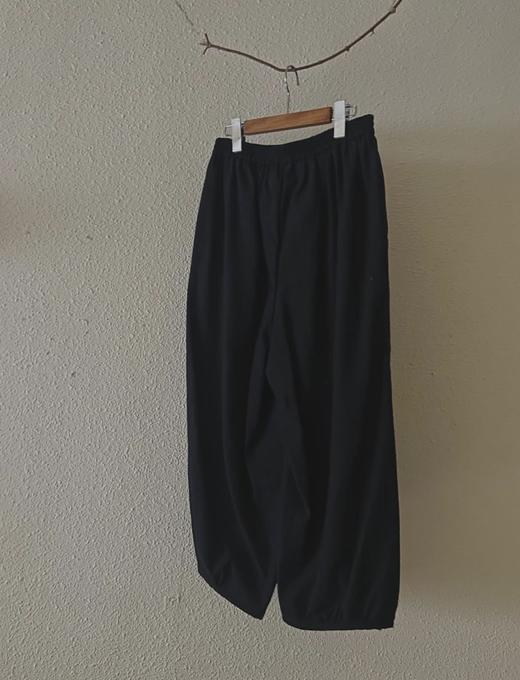 SUSURI 黑色阔腿休闲裤 商品图8