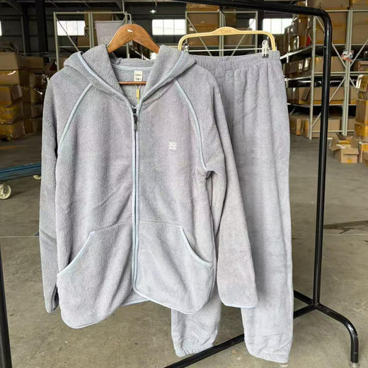 男士连帽休闲睡衣套装果粒绒保暖可外穿家居服套装【24R31134】 商品图0