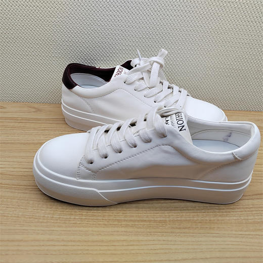 2024豪行秋冬新款24369621真皮运动休闲低跟女鞋单鞋板鞋 商品图3