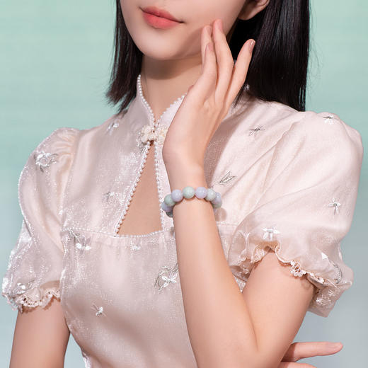 K64380-A-X009K00075215 周大福CHOW TAI FOOK 新中式春彩双色翡翠玉珠手串弹力绳玉珠子手链女K64380 商品图4