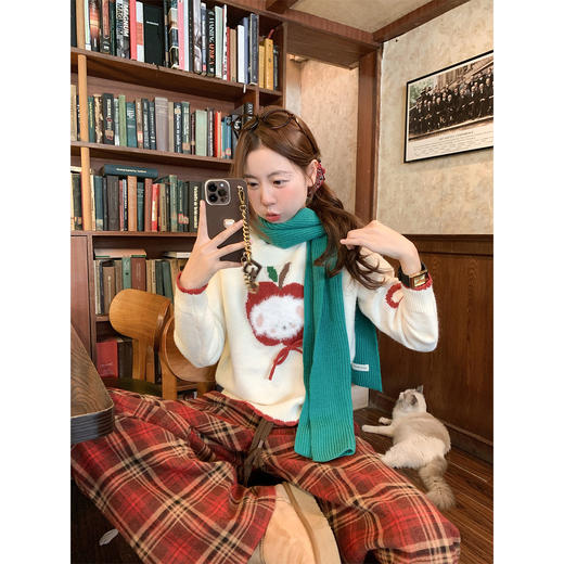 <曾小咸推荐>2.21现货秒杀 ！微信超特价！韩系植绒毛衣 日常179.99 立减90 秒杀89.99！！格子裤 秒杀99.99 商品图1