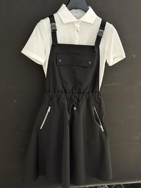 G家新款女士防水背带连衣裙来了！炒鸡🔥爆，🇰🇷ZG爆款，原厂高品质出货两次都一件没留住，这次好不容易抢到少许现货，🉑️秒！先说版型，也是市场货的一大弊端！