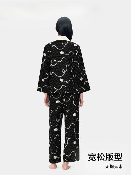 宋雨琦同款！官网599 野兽×HelloKitty联名春款小香风天丝棉家居服套装 经典黑底配菱格奶白珍珠项链KT印花 慵懒显贵 商品图1