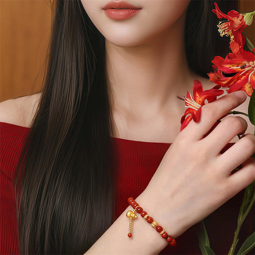 【新品首发】臻玉系列 足金南红葫芦核桃珠手串  福禄鸿运随身MEMORA诗普琳LB452601A 商品图2