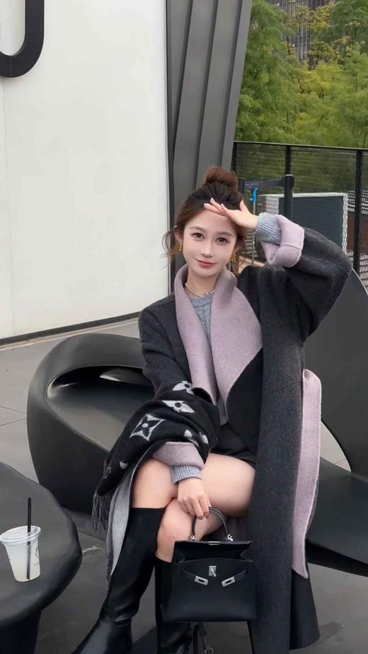 现货 【都灵大衣】100澳毛 秋冬新高级气质双色双穿澳毛手工双面尼大衣 商品图0