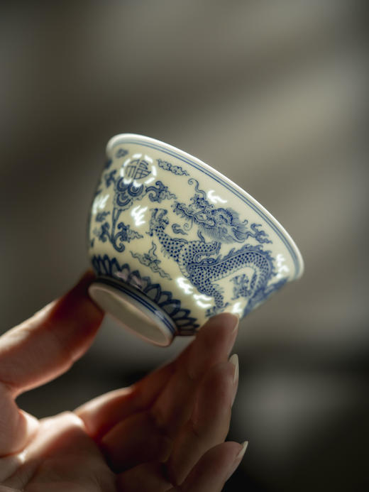 富玉窑  景德镇茶杯龙纹杯中式青花玲珑盖碗主人杯单杯送礼品 商品图4