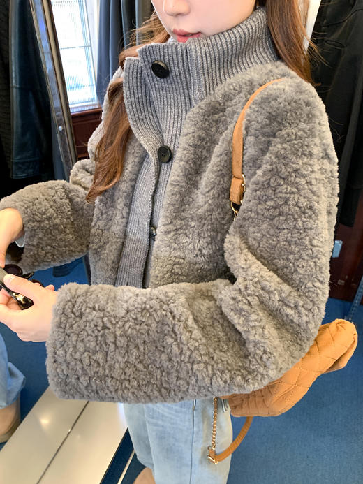 <曾小咸推荐>2.21现货秒杀 ！微信超特价！2色针织立领拼接羊羔毛外套 日常429.99 立减260 秒杀169.99！！ 商品图12