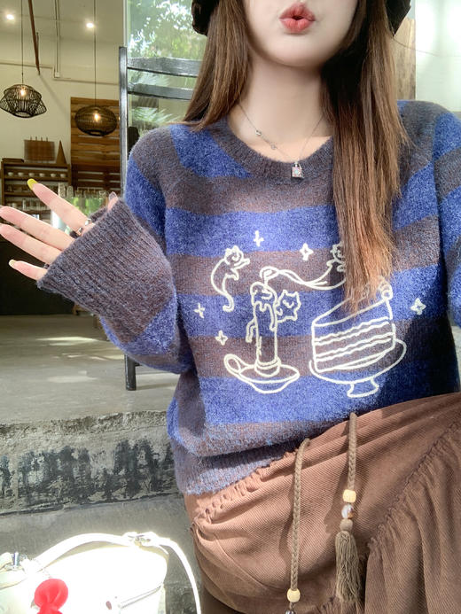 <曾小咸推荐> 2.20 现货秒杀 ！微信超特价！复古条纹印花毛衣 日常199.99 立减110 秒杀89.99！！ 半身裙 秒杀79.99！！ 商品图9