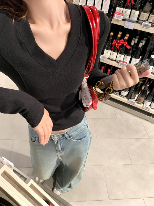 <曾小咸推荐> 2.26 现货秒杀 ！微信超特价！2色v领长袖t恤 日常109.99 立减50 秒杀59.99！！复古卡其色高腰直筒休闲裤  秒杀129.99！ 商品图13