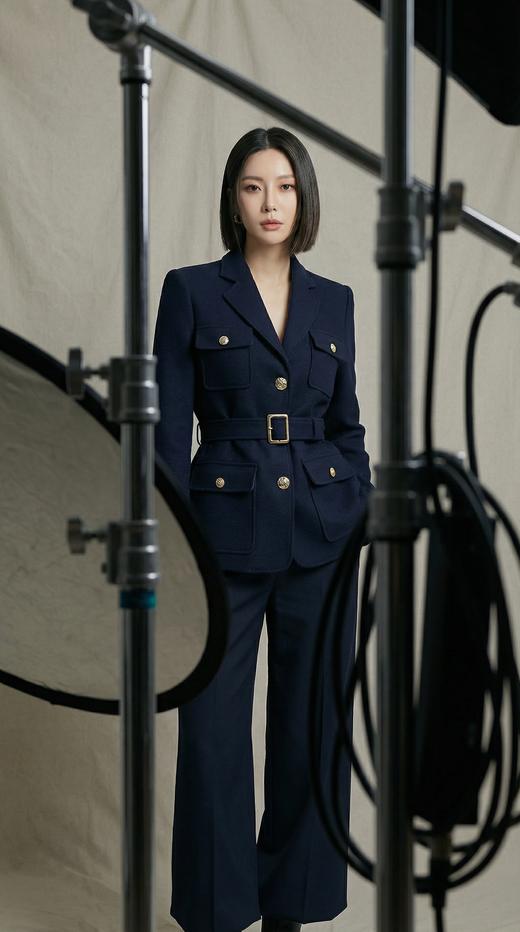 MK系带实用口袋西装外套 商品图4