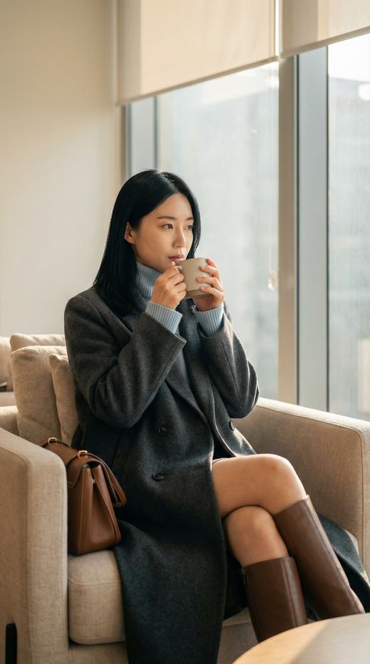 西服领简约版型双面手工大衣 商品图4