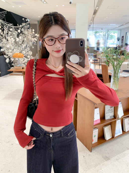 <曾小咸推荐>2.20 现货秒杀 ！微信超特价！韩系镂空修身T恤 日常119.99 立减60 秒杀59.99！！ 商品图5