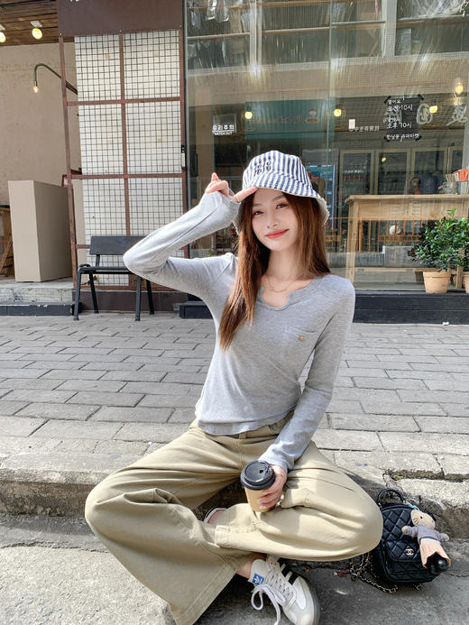 <曾小咸推荐> 2.26现货秒杀 ！微信超特价！韩系小u领t恤 日常129.99 立减70 秒杀59.99！ 商品图11