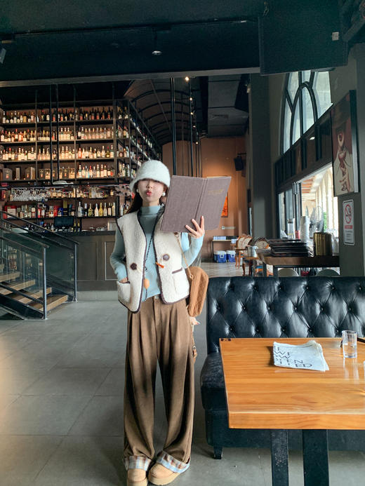 <曾小咸推荐>2.20现货秒杀 ！微信超特价！复古撞棕色边马甲 日常149.99 立减70 秒杀79.99！！ 商品图9