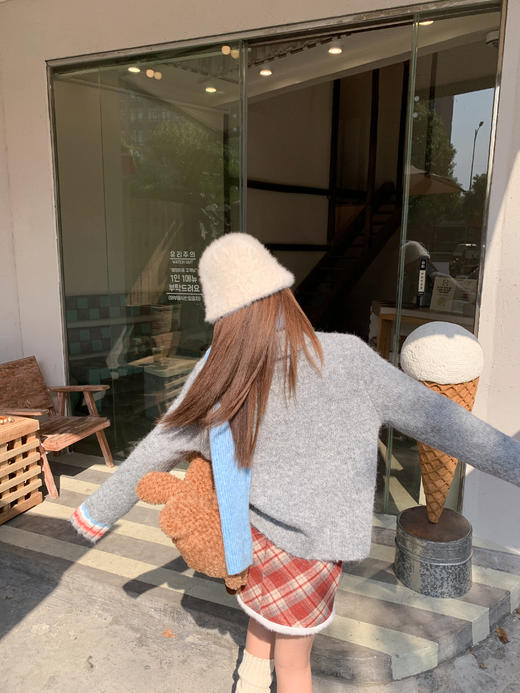 <曾小咸推荐>2.21现货秒杀 ！微信超特价！撞色翻领毛衣 日常219.99 立减130 秒杀89.99！！半裙 秒杀69.99！！ 商品图7