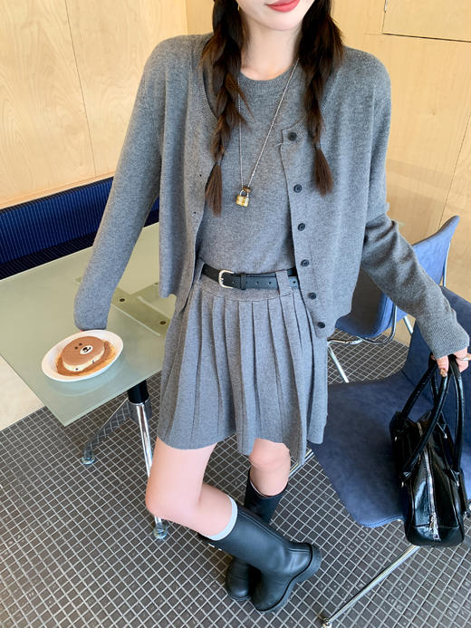 <曾小咸推荐>2.20现货秒杀 ！微信超特价！韩系针织开衫+连衣裙套装 日常218.88 立减118.89 秒杀99.99！！ 商品图7