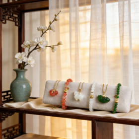 亦非晚 · 马上有福系列珠宝， 小马送福，平安守护，尽显东方优雅！玉石/南红，项链手链【白玉小马预售7天发】